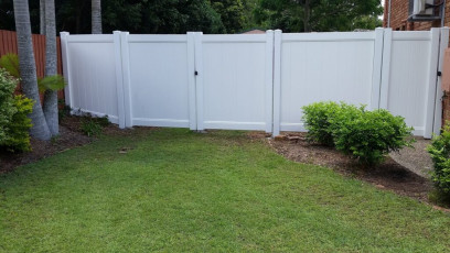 New Standard Construction Fencing Projects 5